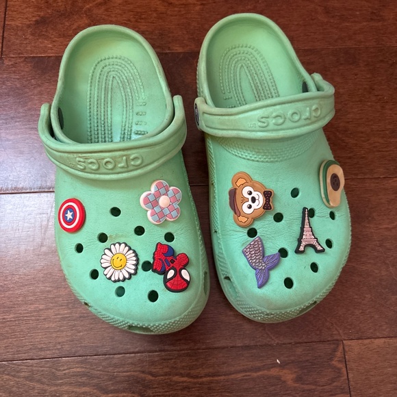 Crocs - Picture 2 of 2